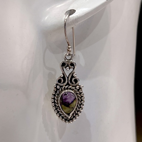 Tasmanian Stichtite Sterling Silver Drop Earring - Picture 3 of 10